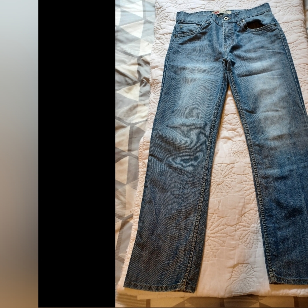 Levi's